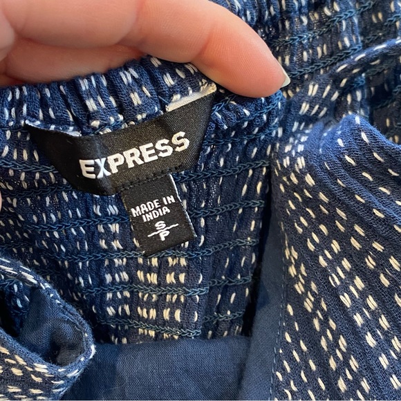 Express Romper with tie - Picture 2 of 8